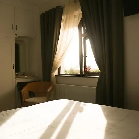 Ben Breen House