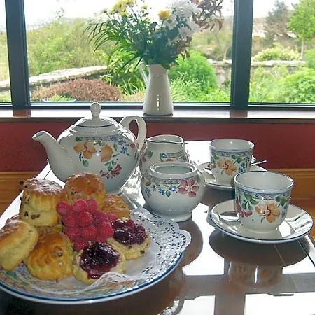 Ben Breen House 4* Clifden