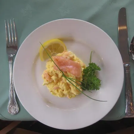 Ben Breen House 4* Clifden